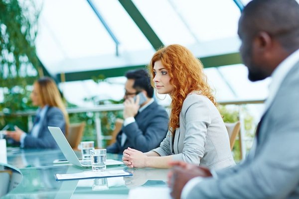 Où assister à des séminaires et conférences gratuites sur l'histoire locale en Europe ?